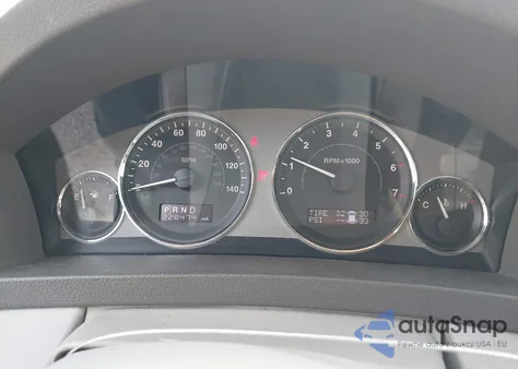 2008 Jeep Grand Cherokee Overland from USA, damaged, VIN 1J8HR68208C236071